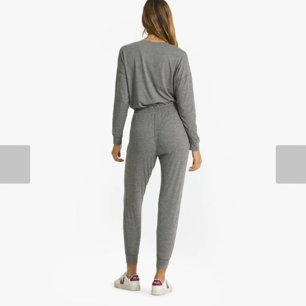 Vuori Lux Henley Jumpsuit Long Sleeve Heathered Grey Medium - Picture 11 of 11